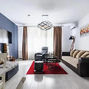 10 Seconds Away From The Main Street, Free Secured Parking Sofia